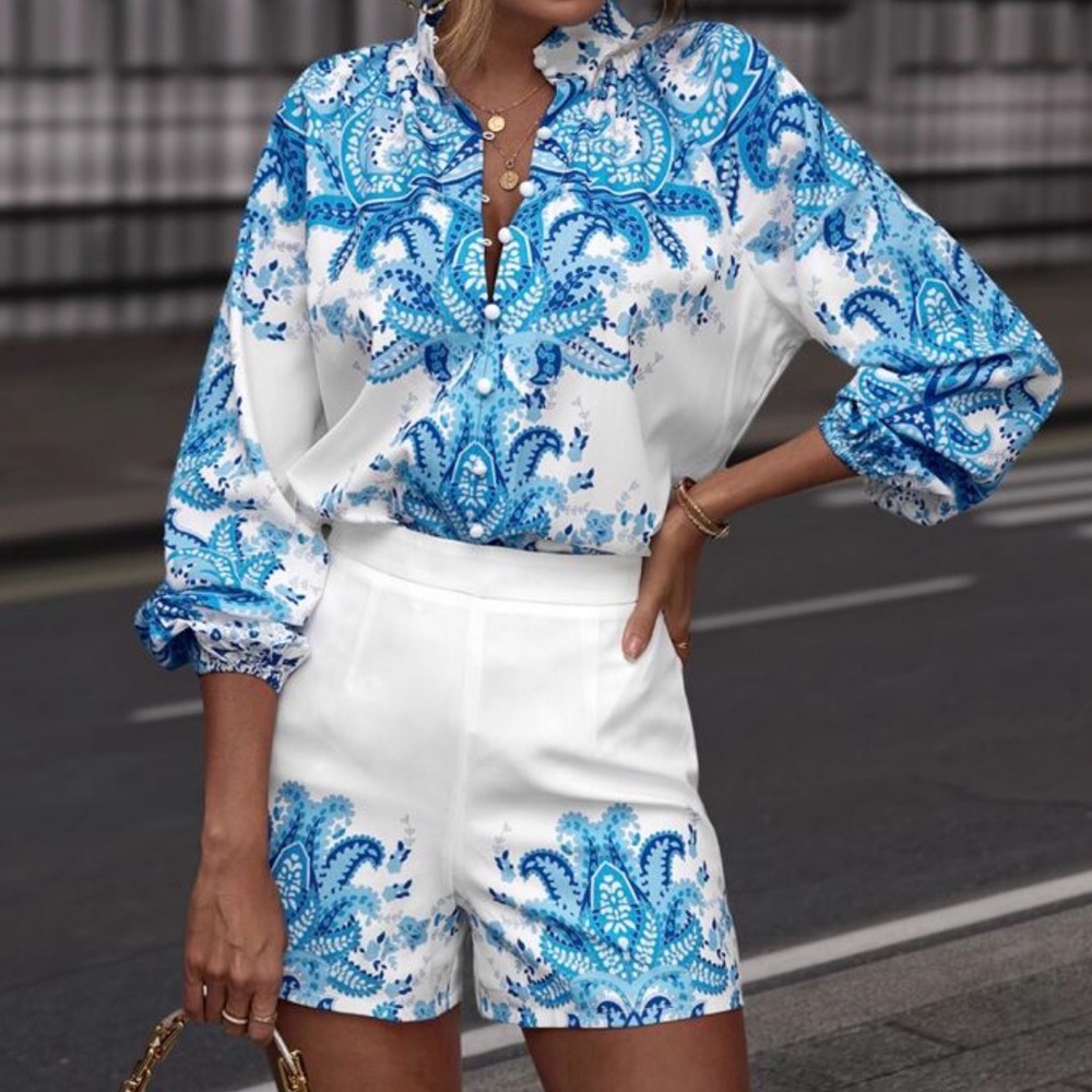 Blue & White Paisley Two-Piece Set - Printed Blouse & Shorts